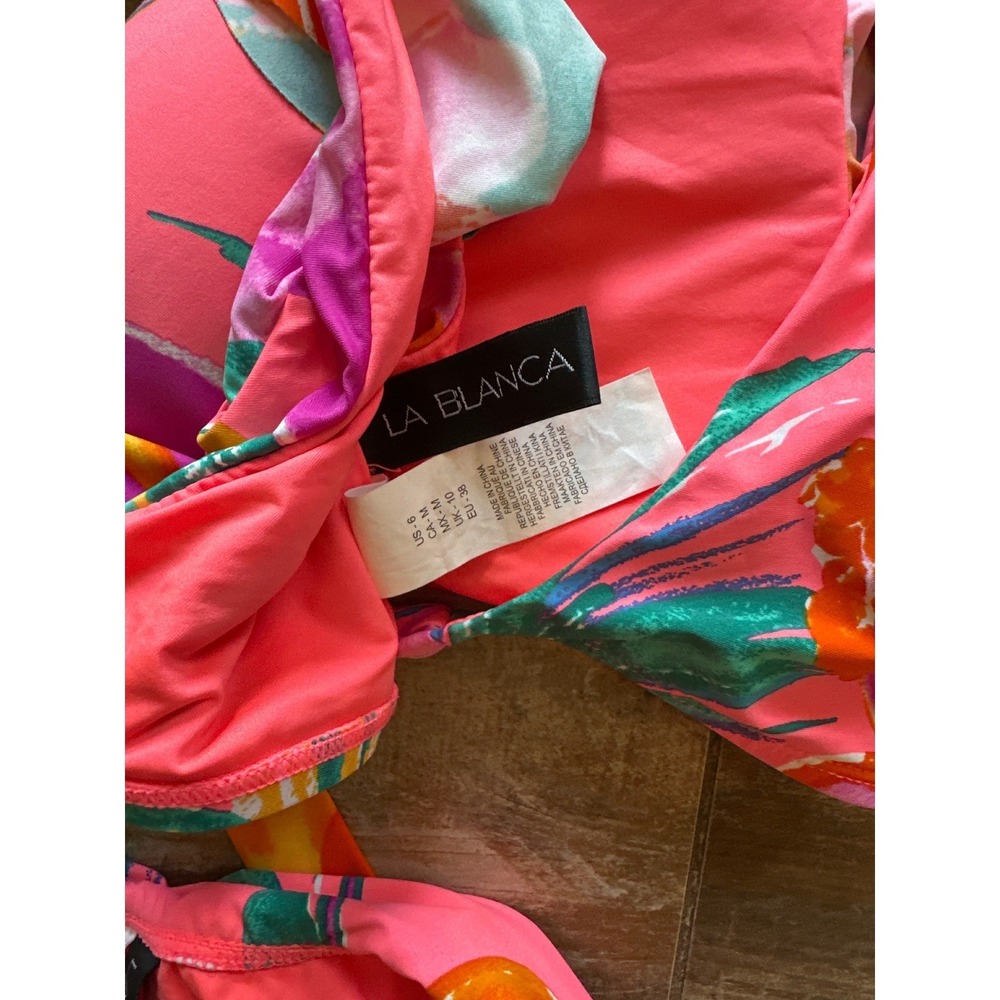 La Blanca Womens Isla del Sol
SIZE 6 - Picture 6 of 8